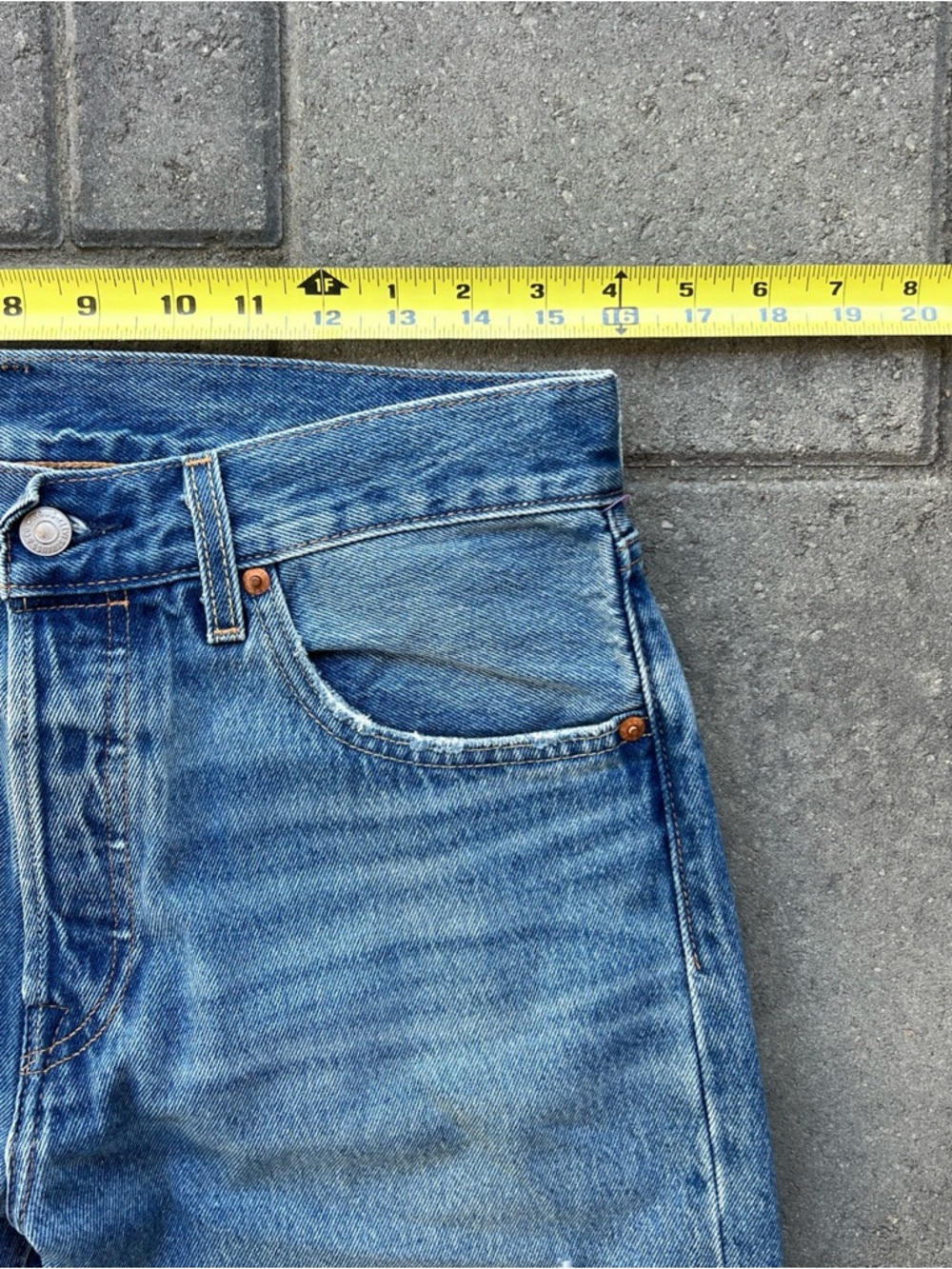 Levi's Light Blue Straight Leg Jeans with Distressed Knees - Picture 3 of 10